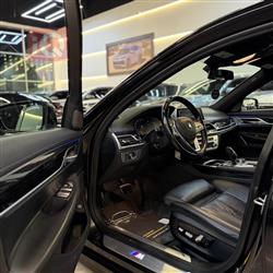 بي ام دبليو الفئة 7